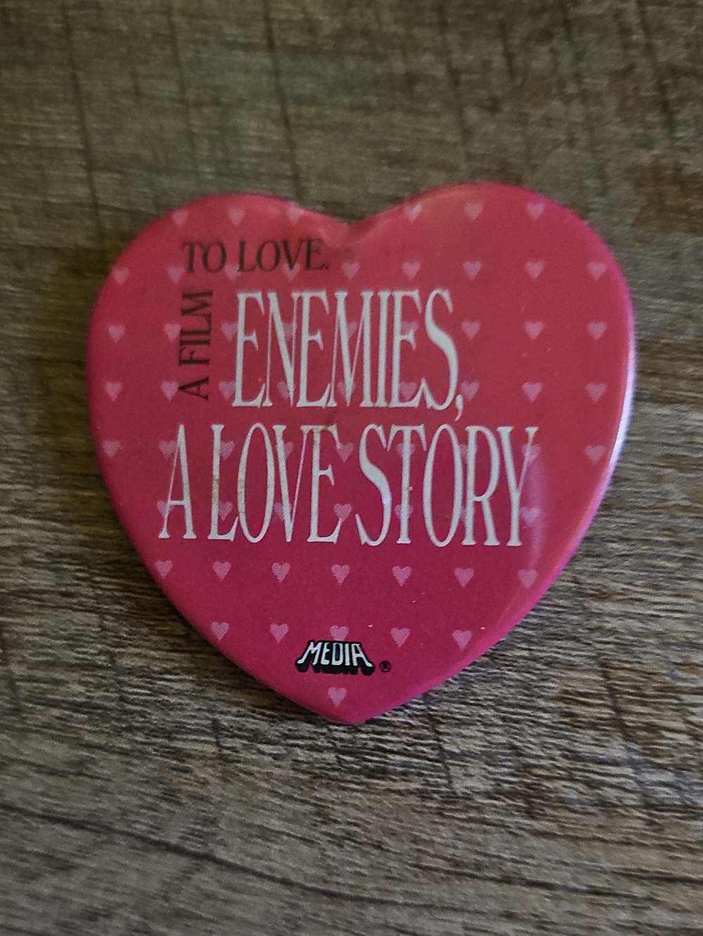 Vintage 1989 Enemies, A Love Story Movie Promo Heart Pinback Button 💖🎬